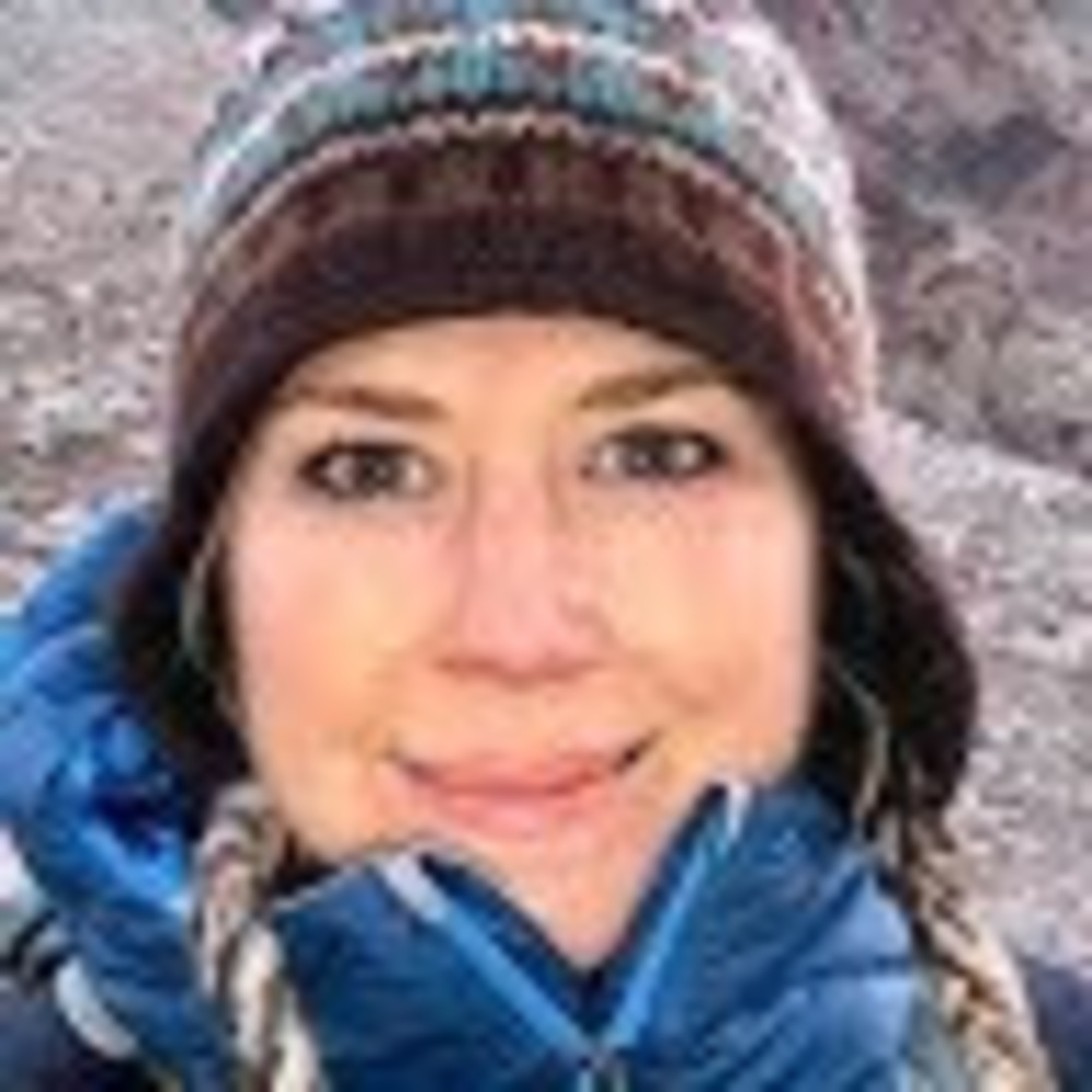 Meet your Posher, Aly